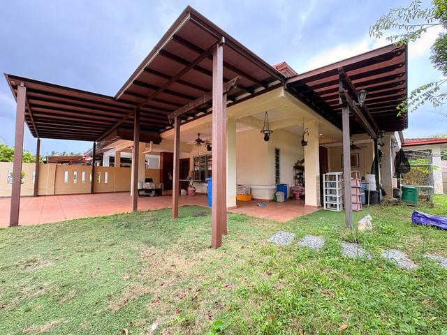 Terraced House for sale in Alam Impian, Selangor