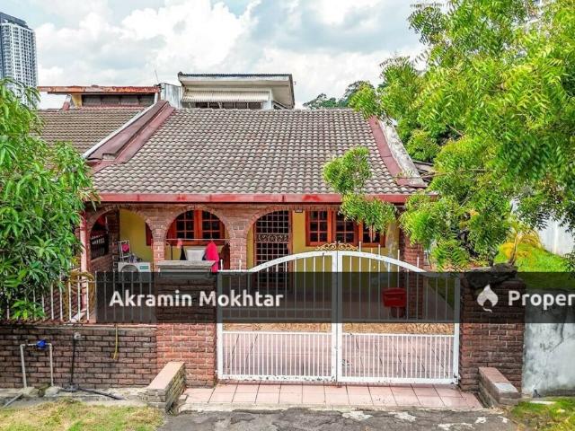 Terraced House for sale in Country Heights Damansara, Kuala Lumpur