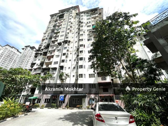 Duplex for sale in Country Heights Damansara, Kuala Lumpur