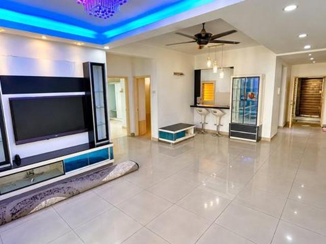 Condominium for sale in Petaling, Subang Jaya