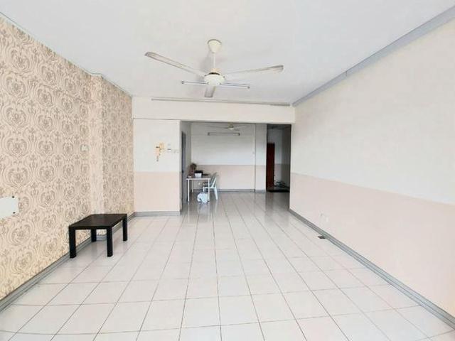 Apartment for sale in Petaling, Alam Impian