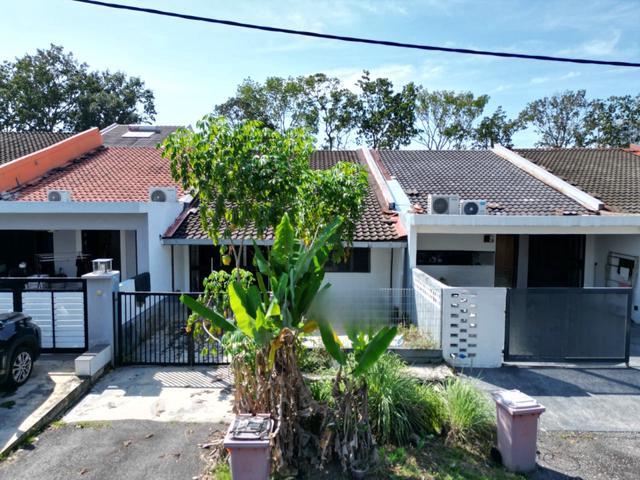 Terraced House for sale in Petaling, Damansara Damai