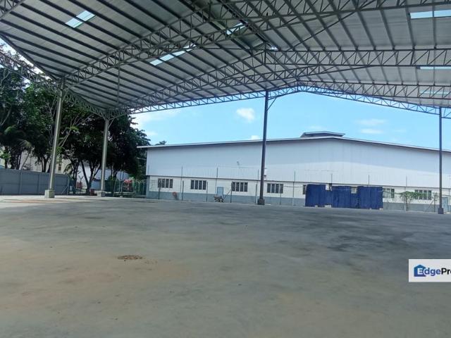 Warehouse for sale in Malaka