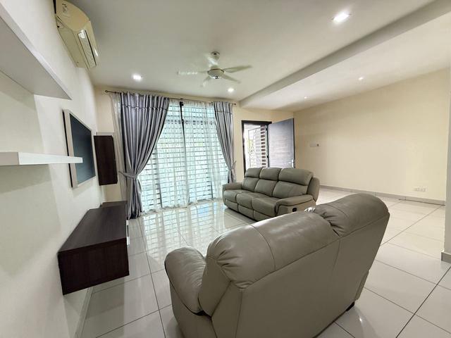 Terraced House for sale in Seksyen 35, Shah Alam