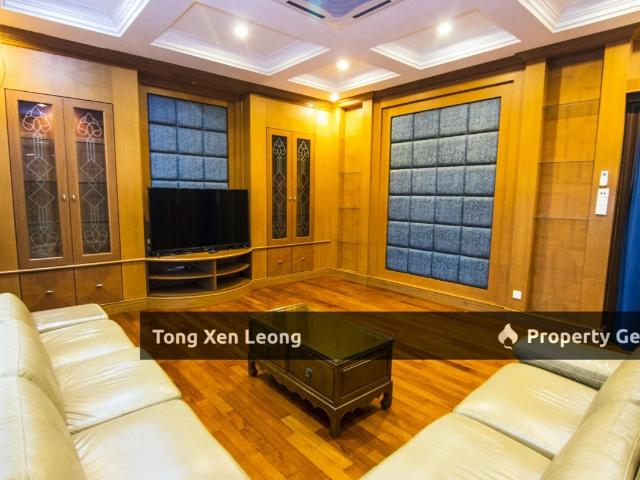 Bungalow for sale in Ujong Pasir, Malaka