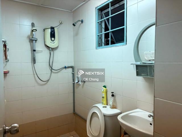Residential House for sale in Kuching