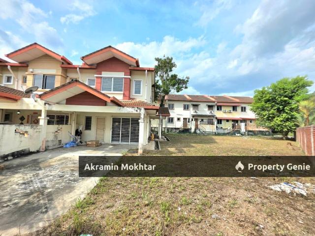 Terraced House for sale in Alam Impian, Selangor