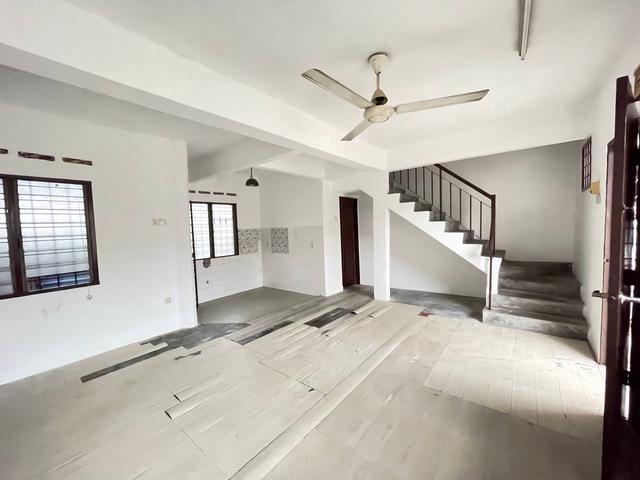 Terraced House for sale in Banting, Kuala Langat