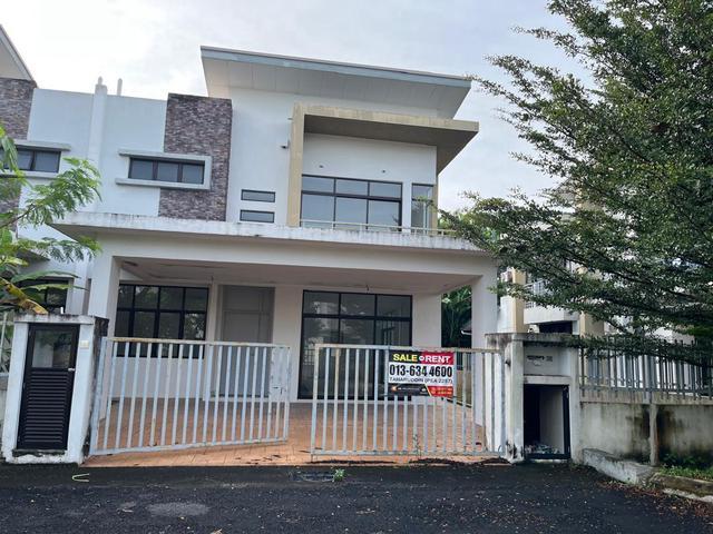Residential House for sale in Kajang, Langat