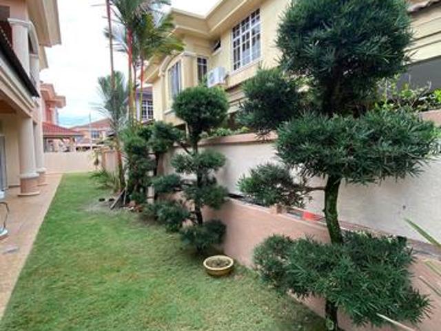 Bungalow for sale in Malaka