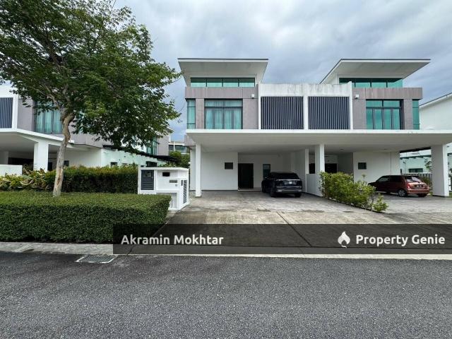 Residential House for sale in Tanjong Sepat, Selangor