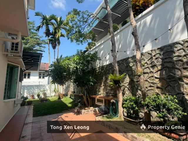 Residential House for sale in Malaka