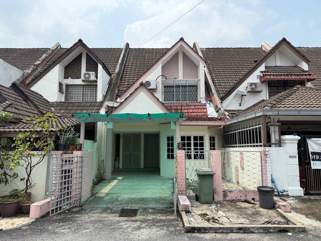 Terraced House for sale in Country Heights Damansara, Kuala Lumpur