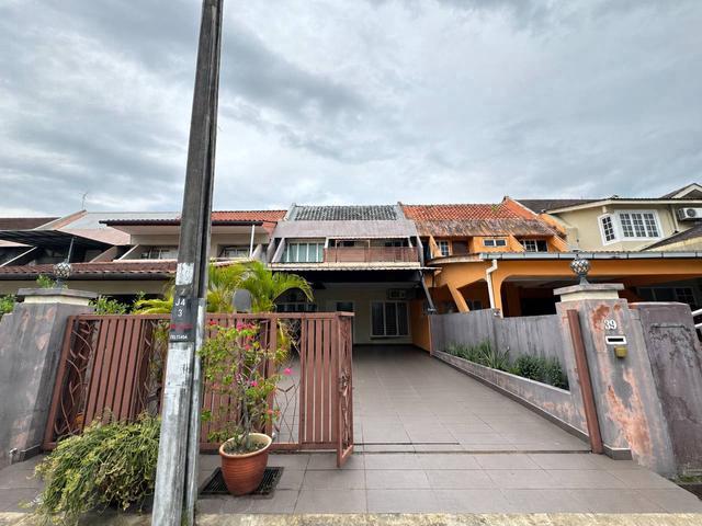 Terraced House for sale in Kelang, Selangor