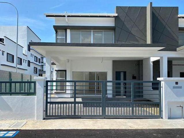 Terraced House for sale in Jenjarom, Selangor