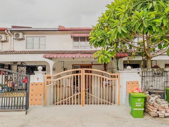Terraced House for sale in Country Heights Damansara, Kuala Lumpur