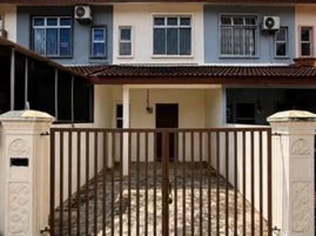 Terraced House for sale in Ulu Tiram, Johor