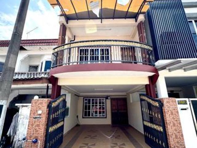 Terraced House for sale in Country Heights Damansara, Kuala Lumpur
