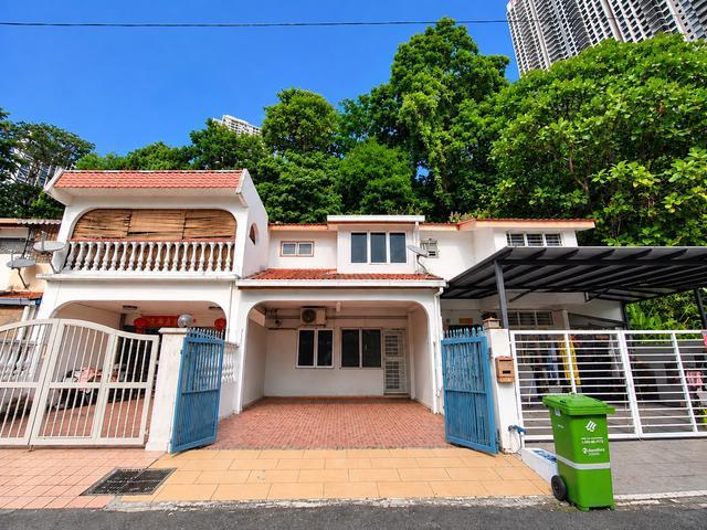 Terraced House for sale in Country Heights Damansara, Kuala Lumpur