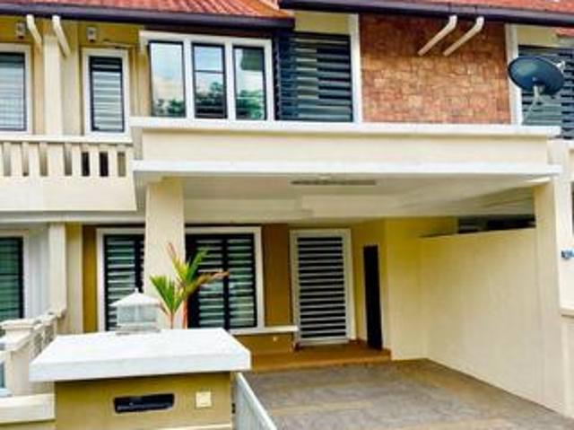 Terraced House for sale in Seksyen 35, Shah Alam