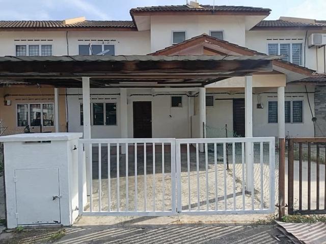 Terraced House for sale in Banting, Kuala Langat
