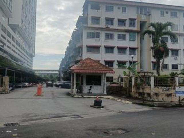 Apartment for sale in Kajang, Langat