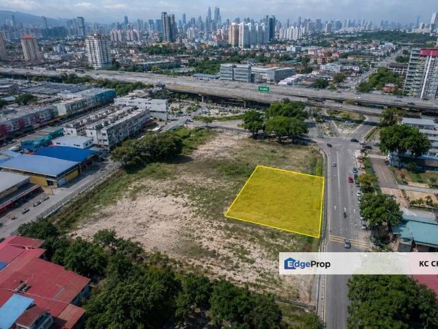 Shop for sale in Country Heights Damansara, Kuala Lumpur