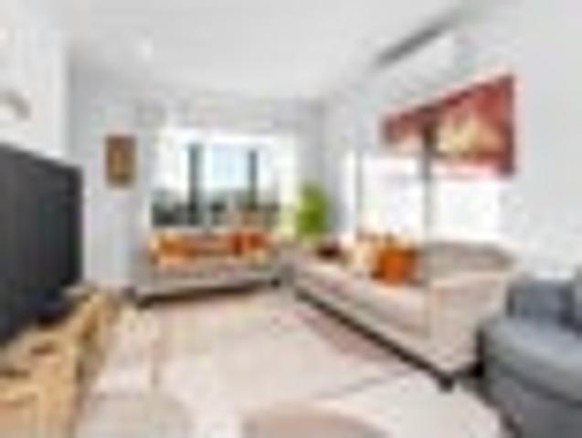 House for sale in Paremoremo