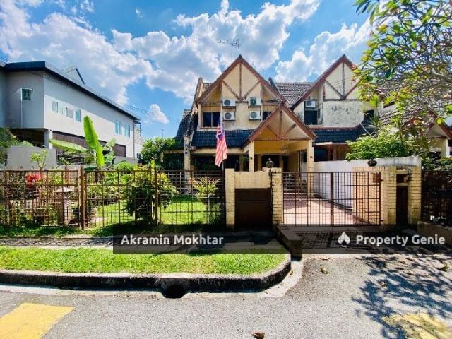 Terraced House for sale in Country Heights Damansara, Kuala Lumpur