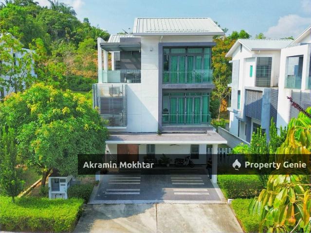 Bungalow for sale in Tanjong Sepat, Selangor