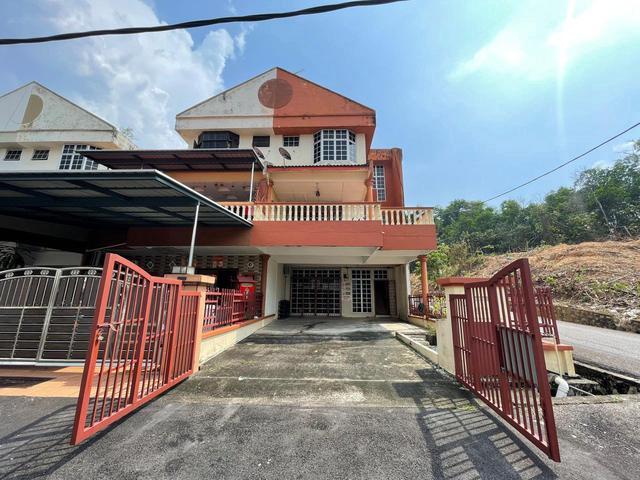 Terraced House for sale in Sendayan Village, Negeri Sembilan
