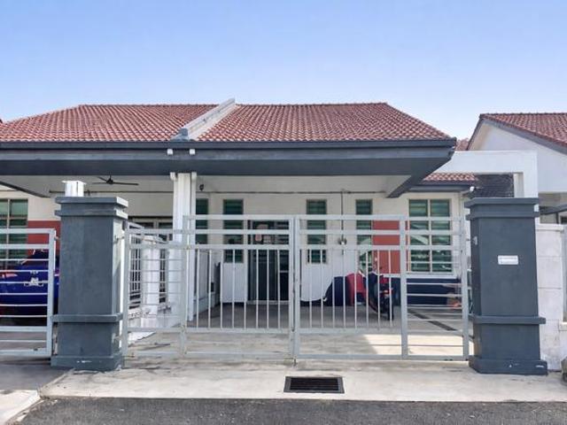 Terraced House for sale in Cheng, Malaka