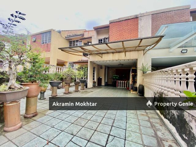 Terraced House for sale in Petaling, Subang Jaya