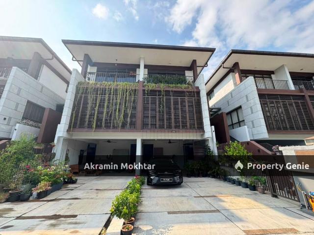 Terraced House for sale in Tanjong Sepat, Selangor