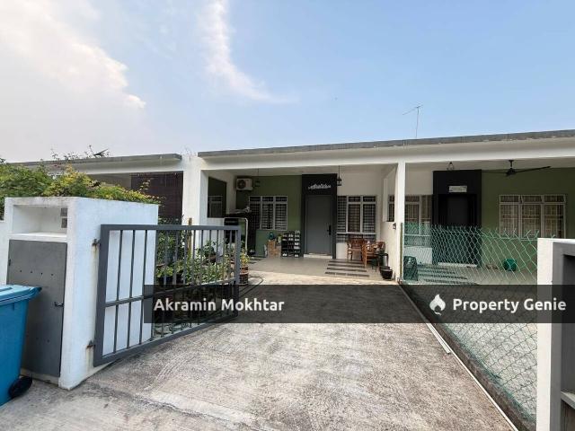 Terraced House for sale in Taman D' Menara, Kuala Langat