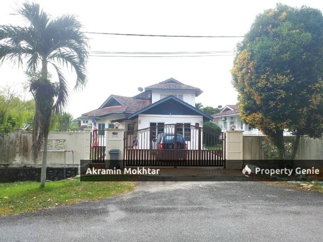 Bungalow for sale in Sendayan Village, Negeri Sembilan