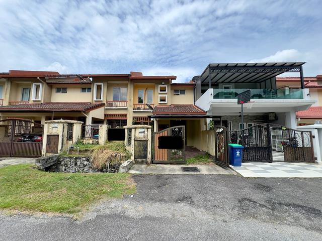 Terraced House for sale in Petaling, Subang Jaya