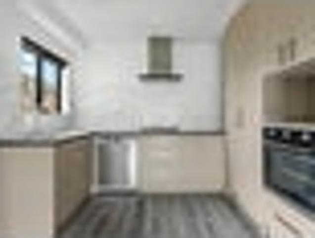 Townhouse for sale in East Tamaki