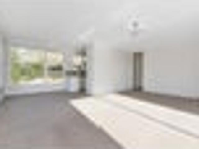 House for sale in Lynfield
