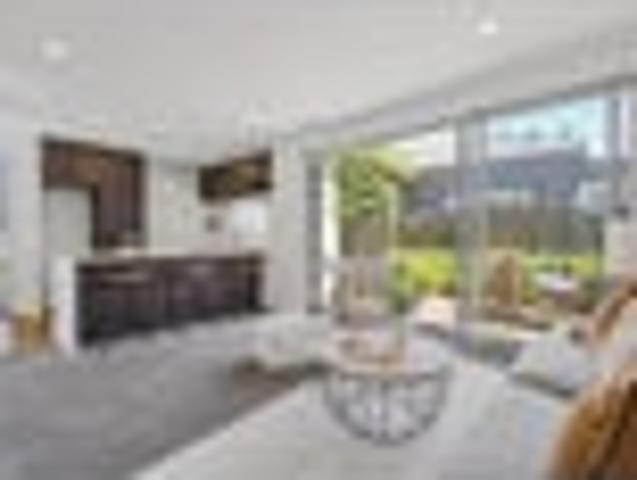 Townhouse for sale in Heathcote, Canterbury