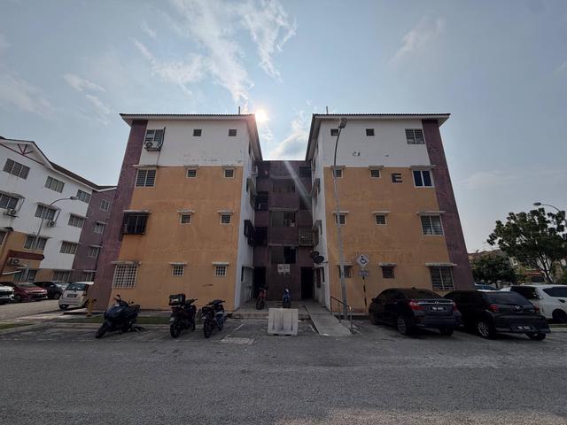 Apartment for sale in Bandaraya Klang, Klang