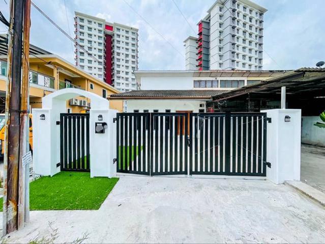 Terraced House for sale in Port Klang, Selangor