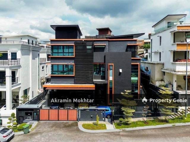 Bungalow for sale in Selangor