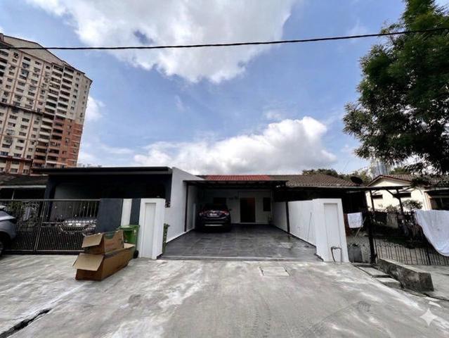 Terraced House for sale in Country Heights Damansara, Kuala Lumpur