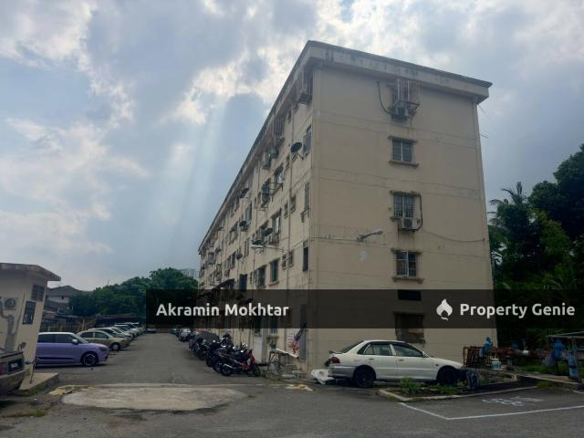 Apartment for sale in Kajang, Langat