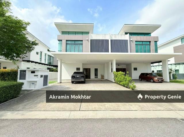 Residential House for sale in Tanjong Sepat, Selangor
