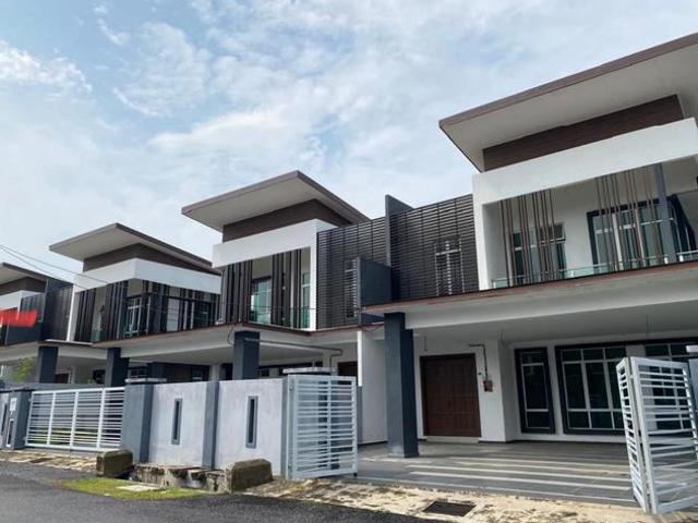 Residential House for sale in Durian Tunggal, Malaka