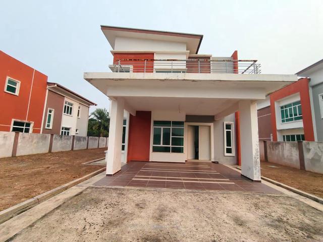 Bungalow for sale in Paya Rumput