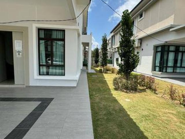 Residential House for sale in Malaka