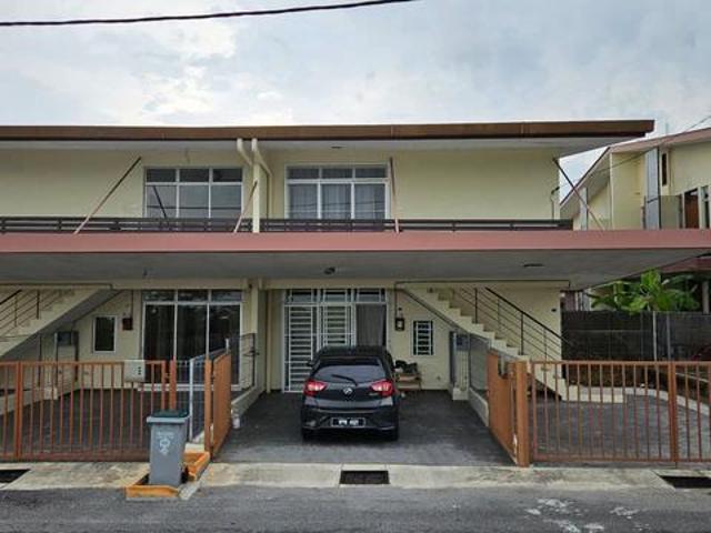 Townhouse for sale in Alor Gajah